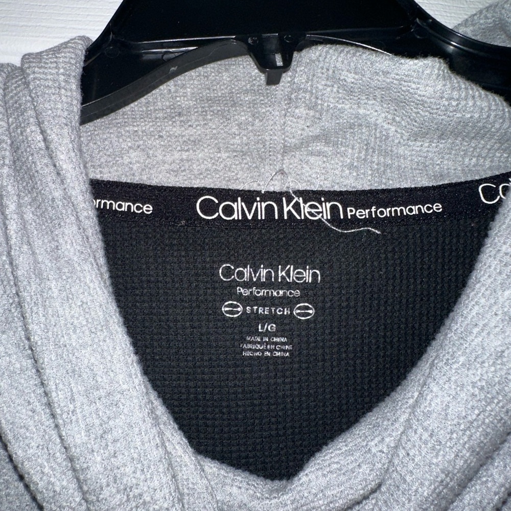 Calvin Klein Performance Pull Over - image 2